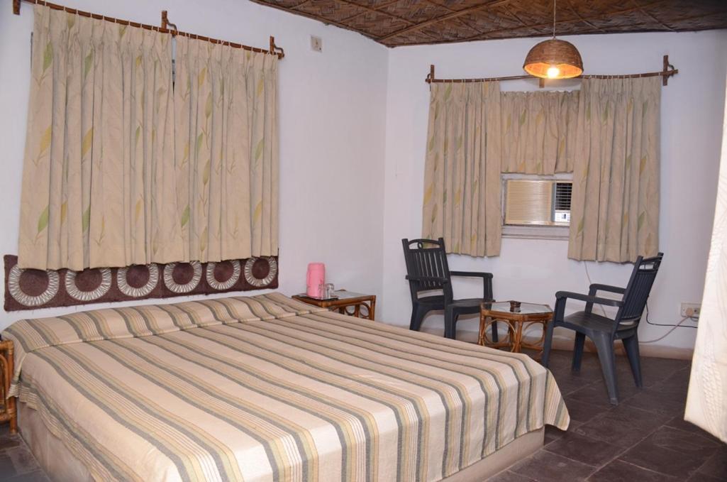 Chhuti Holiday Resort 볼푸르 외부 사진