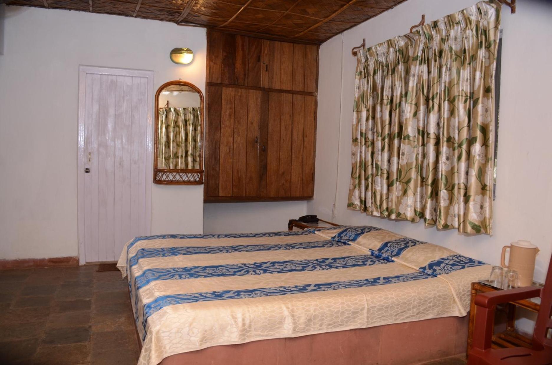 Chhuti Holiday Resort 볼푸르 외부 사진